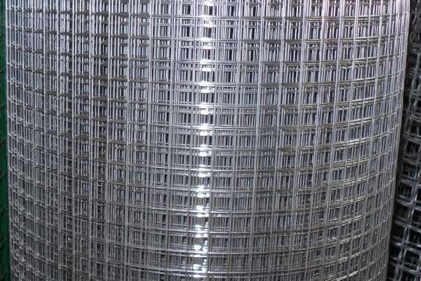 电焊网的主要原材料是低碳钢丝